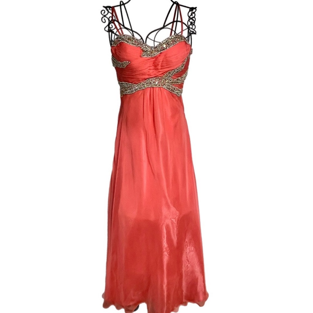 Dave and Johnny coral prom gown
